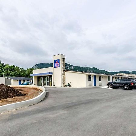 Motel 6 Troutville, Va מראה חיצוני תמונה